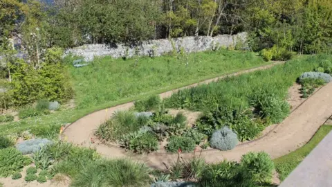 Les Cotils Peace Garden
