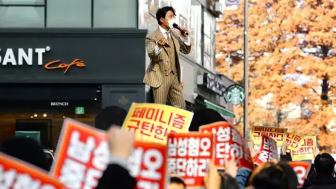 News1 A male protest in Seoul