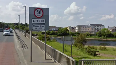 Google Lifford Bridge
