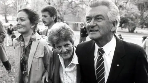 Getty Images Rossalyn, Hazel and Bob Hawke pictured in 1987