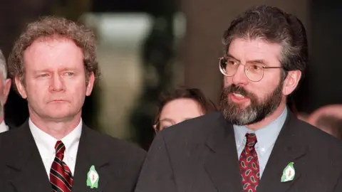 PAcemaker Martin McGuinness and Gerry Adams on Good Friday 1998
