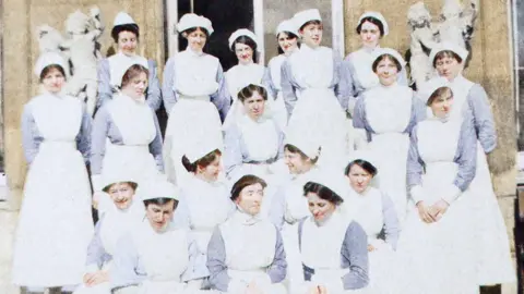 London Metropolitan Archives/Royal Sun Alliance Nurses