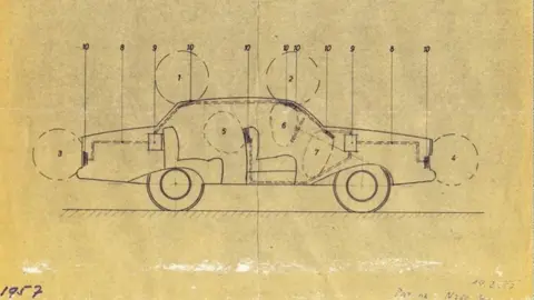 Peter Florjancic Image shows a prototype design of the airbag