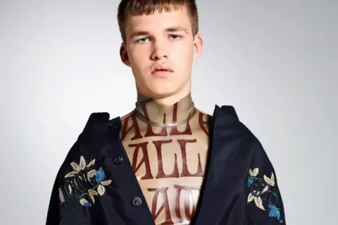 Willem Jaspert An Edward Crutchley design