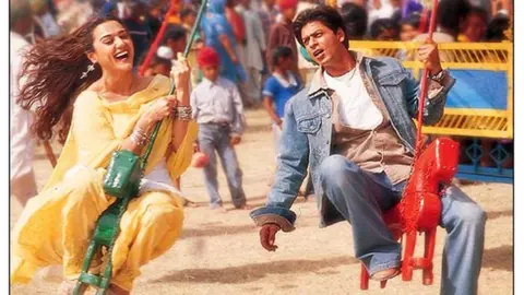 Yash Raj Films Preity Zinta and Shah Rukh Khan in Veer Zaara