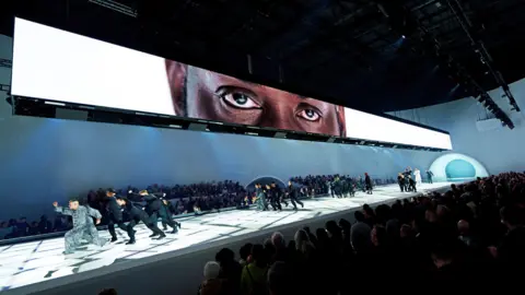 Daniel Devlin Free Your Mind at Aviva Studios