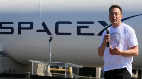 Reuters Elon Musk, speaks at the SpaceX Hyperloop Pod Competition in Hawthorne, California, 27 August 2017