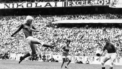 Ritzau/PA Images Denmark's Lis Lene Nielsen shoots at goal in the 1971 Women's WC Final in the Azteta Stadium
