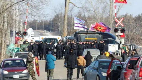 Reuters Police move in on the blockade in Tyendinaga, Ontario
