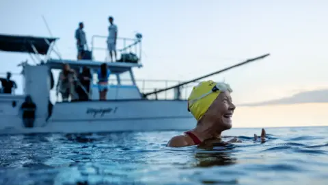 Netflix Annette Bening in Nyad