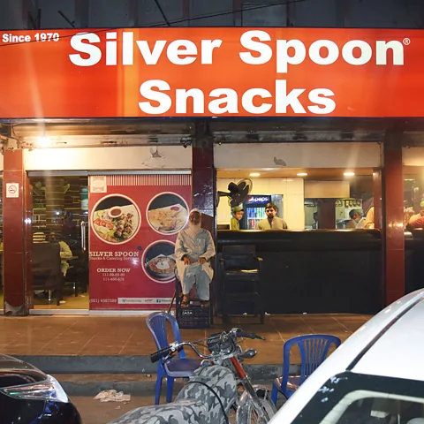 Aysha Imtiaz Hafiz Habib ur Rehman has been making paratha rolls at Silver Spoon since 1970 (Credit: Aysha Imtiaz)