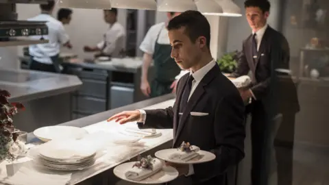 MARTIN EBERLEN Waiters