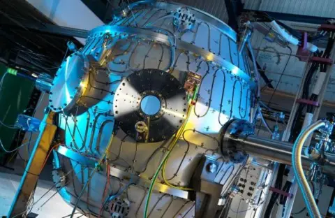TOKAMAK ENERGY Spherical Fusion reactor