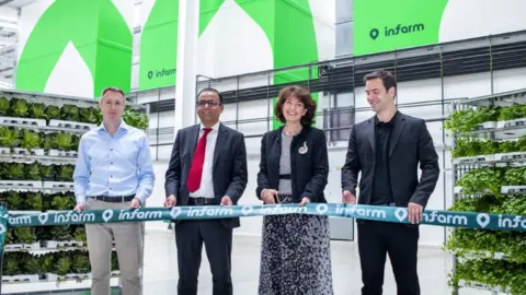 Infarm Jo Churchill Minister for Agri-Innovation and Climate Adaptation and Bedford MP Mohammad Yasin joined Infarm for its official opening