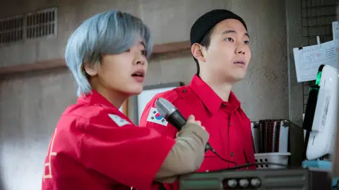 Netflix/Lim Hyo Seon Itaewon Class characters chef Ma Hyun-yi and her friend Choi Seung-kwon