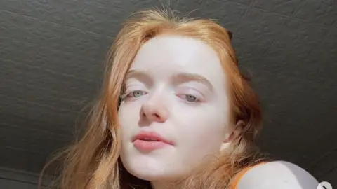 Instagram Órla Baxendale