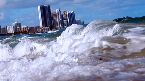 Getty Images Over 3 billion people live in coastal city areas that are at risk of rising sea levels and other  consequences of global warming. (Copyright: Getty Images)