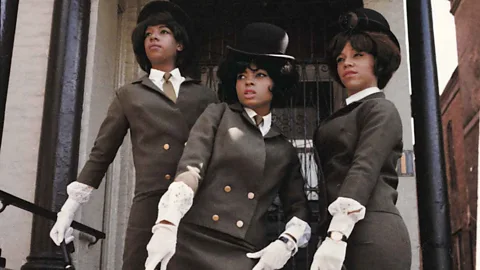 Motown: The Sound of Young America, Adam White & Barney Ales, Thames & Hudson The Supremes in London, 1964 (Credit: EMI Archive Trust and Universal Music Group, taken from Motown: The Sound of Young America, Adam White & Barney Ales, Thames & Hudson)