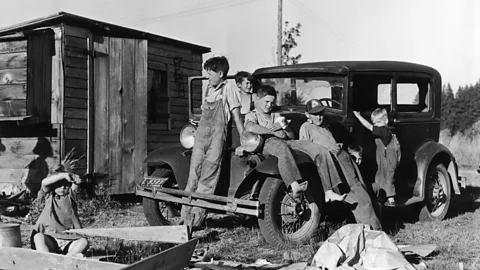 Dorothea Lange/Getty Images During the US' Great Depression, Annie Pichler was forced to provide for her children all alone – so she started whipping up chicken dinners (Credit: Dorothea Lange/Getty Images)