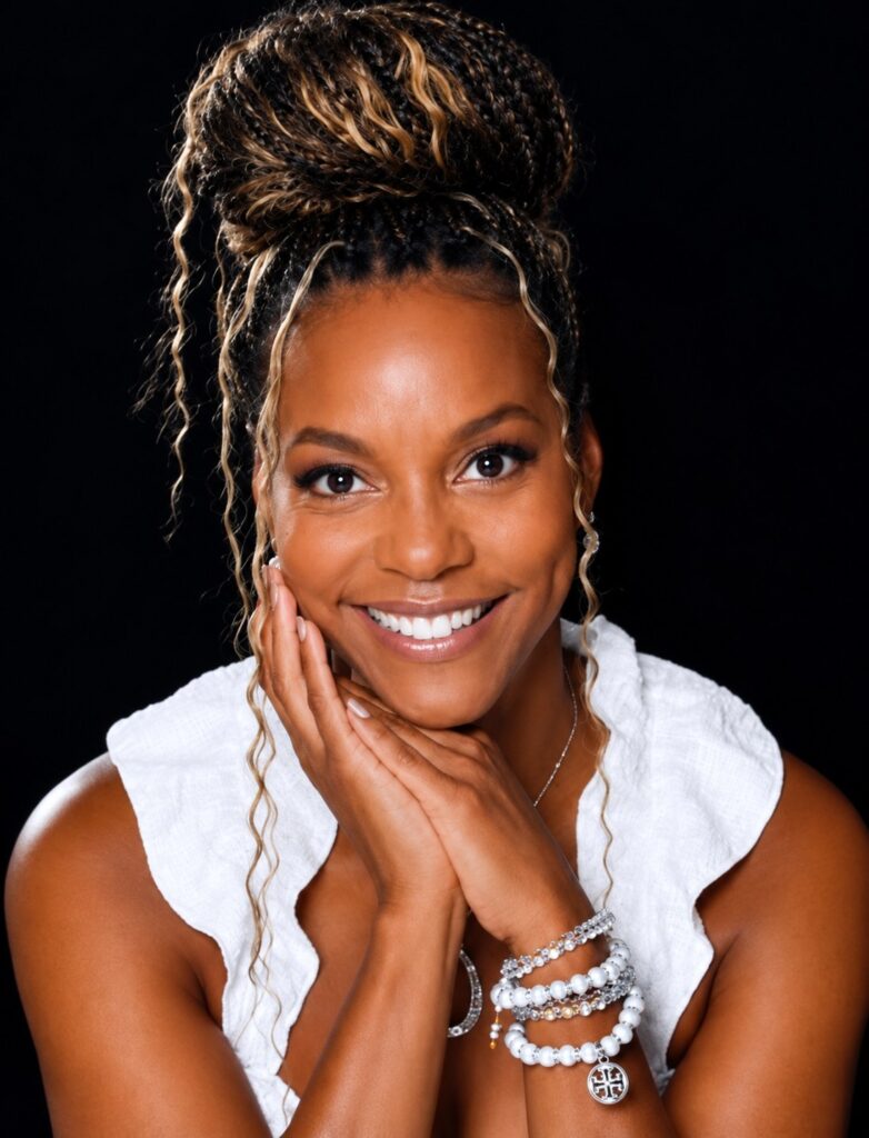 Experience Meets Innovation: Pasha Carter’s AI Message for Adults 40 and Older